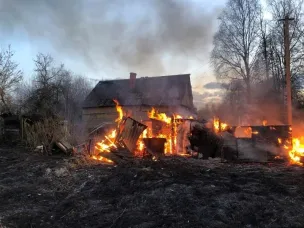 Пожарный надзор разъясняет гражданам требования пожарной безопасности при применении открытого огня.